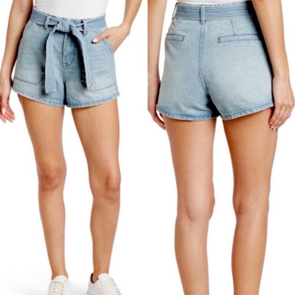 3/$12 BlankNYC Must Be the Place High Rise Shorts Belted Light Wash Denim Jean